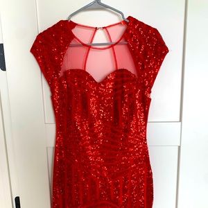 Red Sparkly Party Dress - Pre-Owned Size M